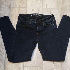 American Eagle skinny jeans 4 short